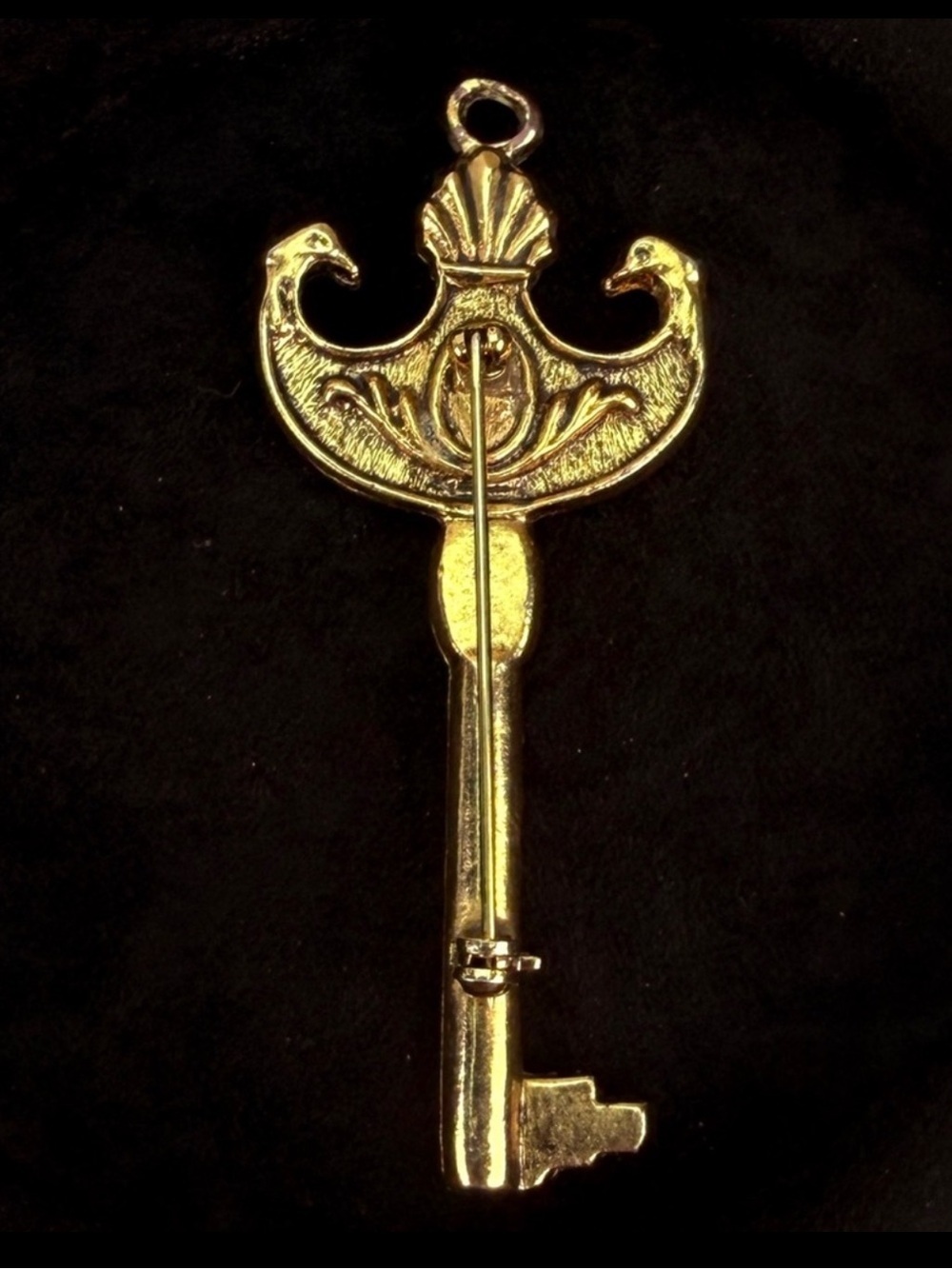 Vintage 3”, aged goldtone large, long key lock brooch pendant